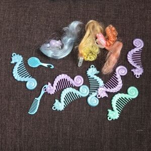 Lady Lovely Locks Seahorse Hair Combs Set VHTF